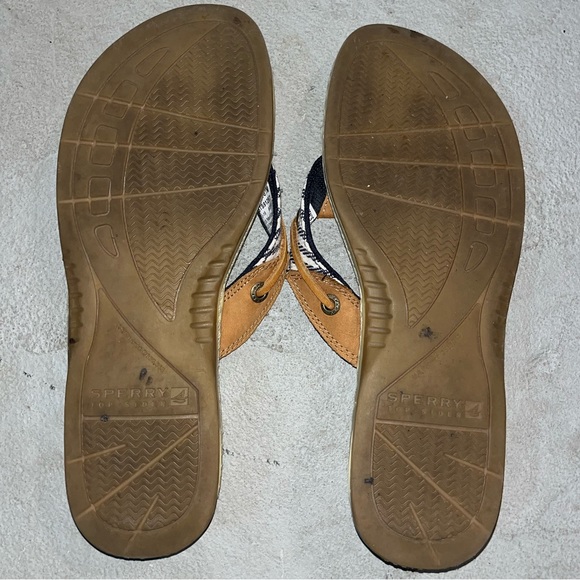 Sperry sandals - Picture 2 of 3